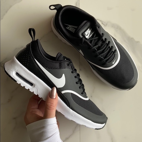 NWT Nike Air Max Thea black - Picture 3 of 8